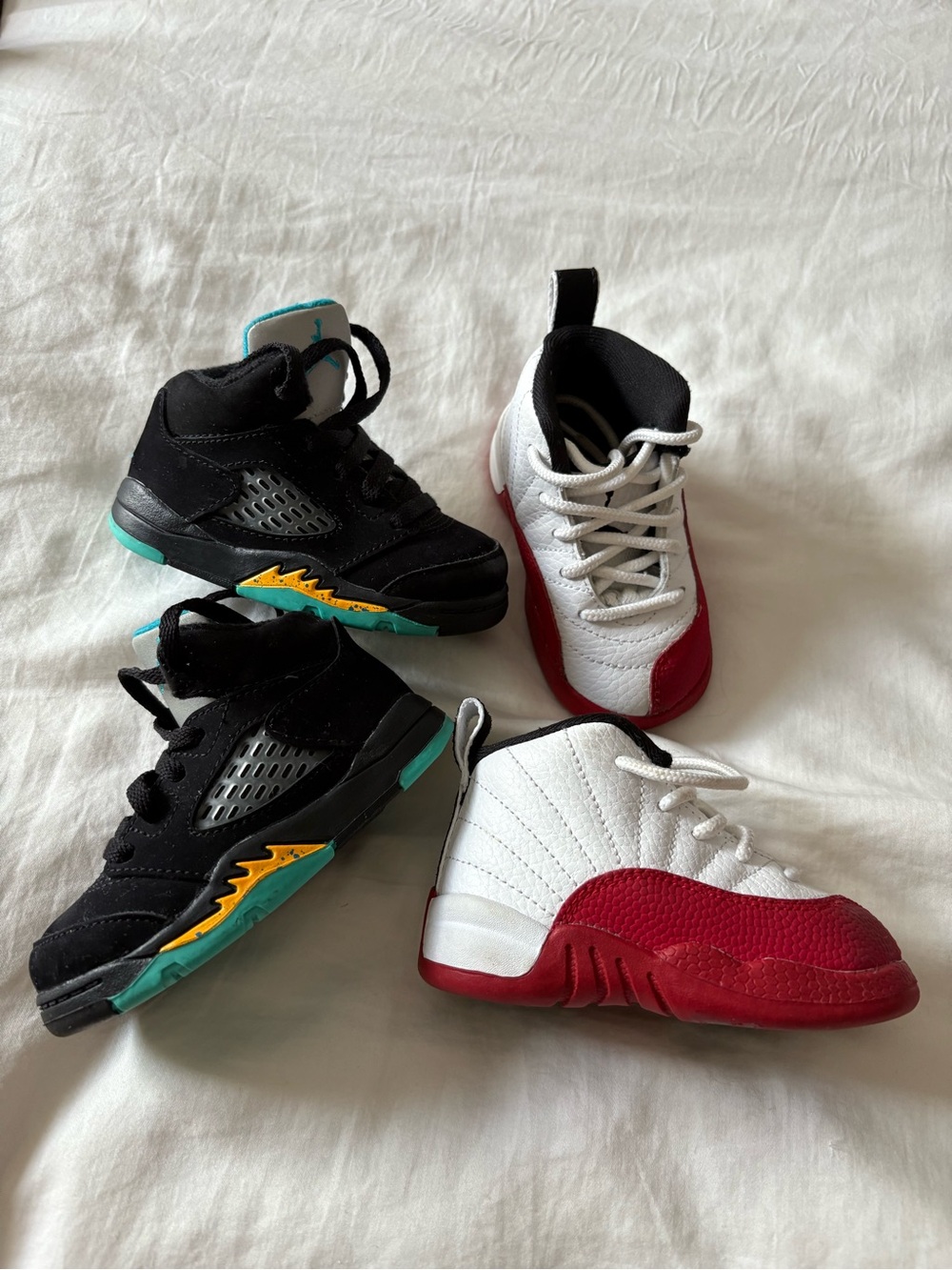 Jordan Kids Black, Teal & Yellow High-Top and White & Red Low Sneaker Set